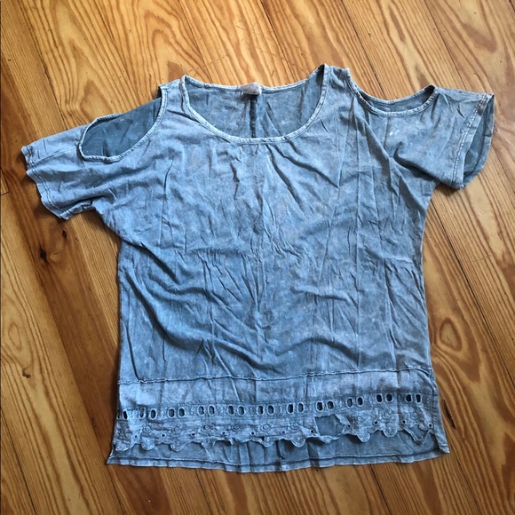 Vintage Tshirt - Picture 1 of 2